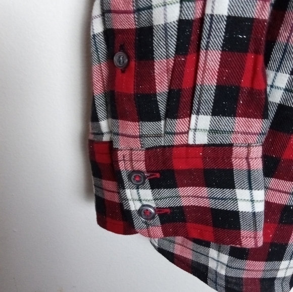 Talbots Black, White & Red Plaid Metallic Cotton Button Down Blouse size Large - Picture 2 of 10